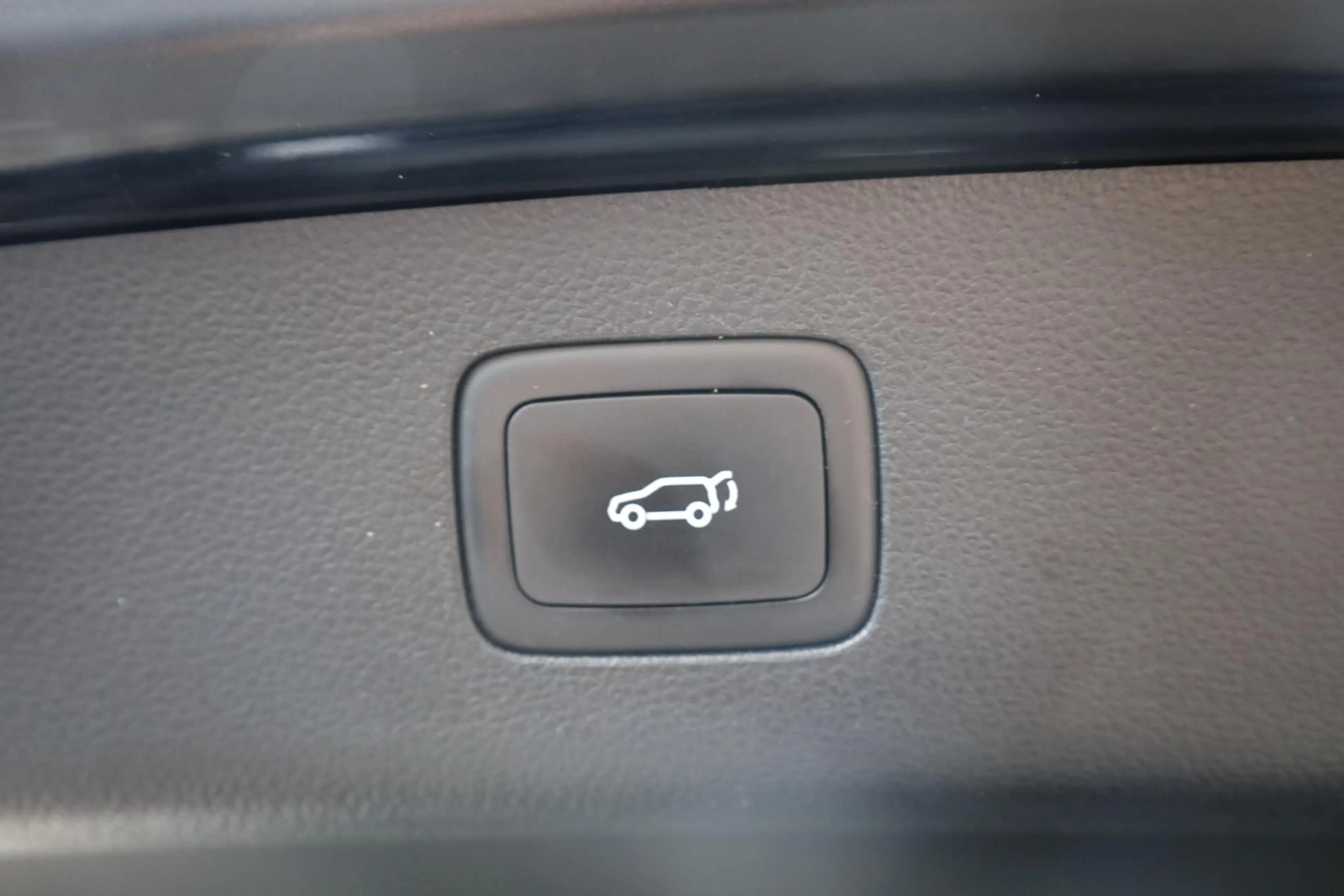MG EHS 1.5 TGDI Luxury LEER PANORAMA 360-CAMERA CARPLAY S — photo 24