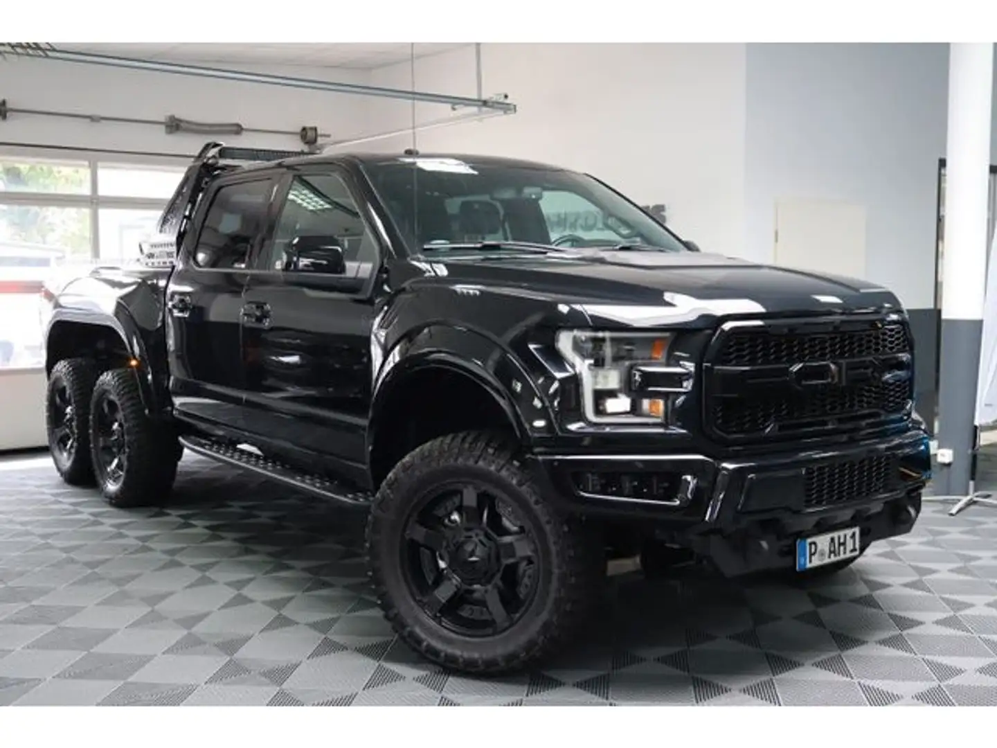 Ford F 150 Raptor 6 Wheeler Einzelstück 1x in Europa! Black - 2
