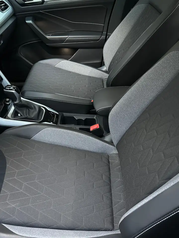 Volkswagen T-Roc, фото 5