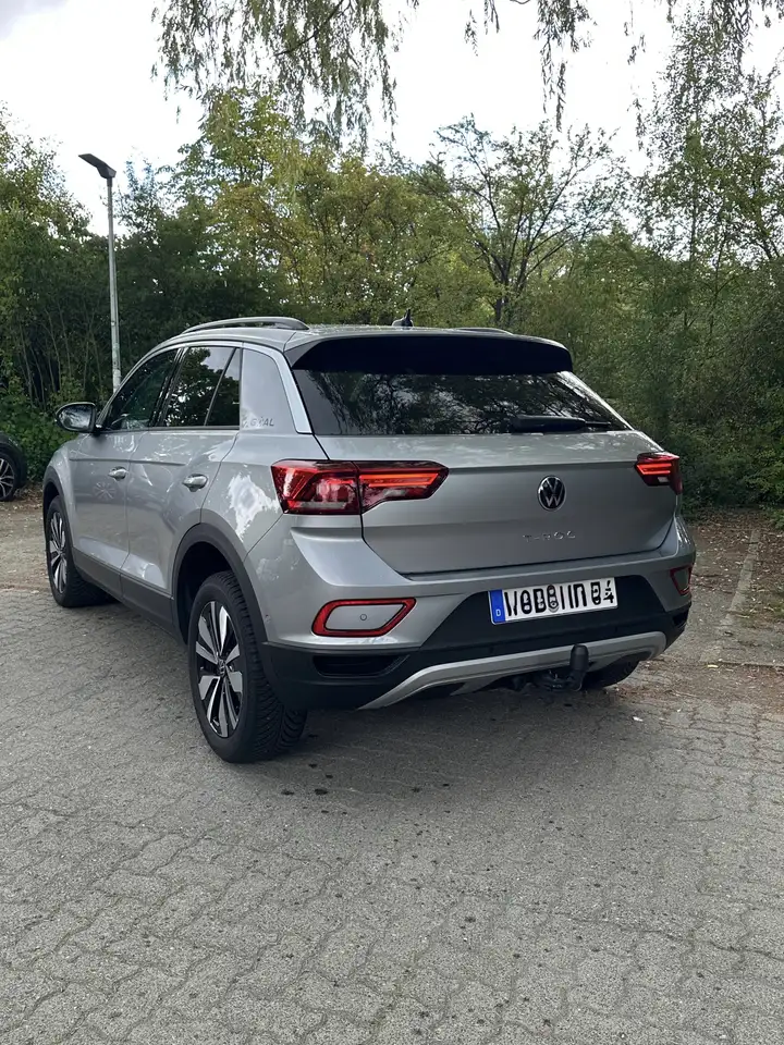 Volkswagen T-Roc, фото 1
