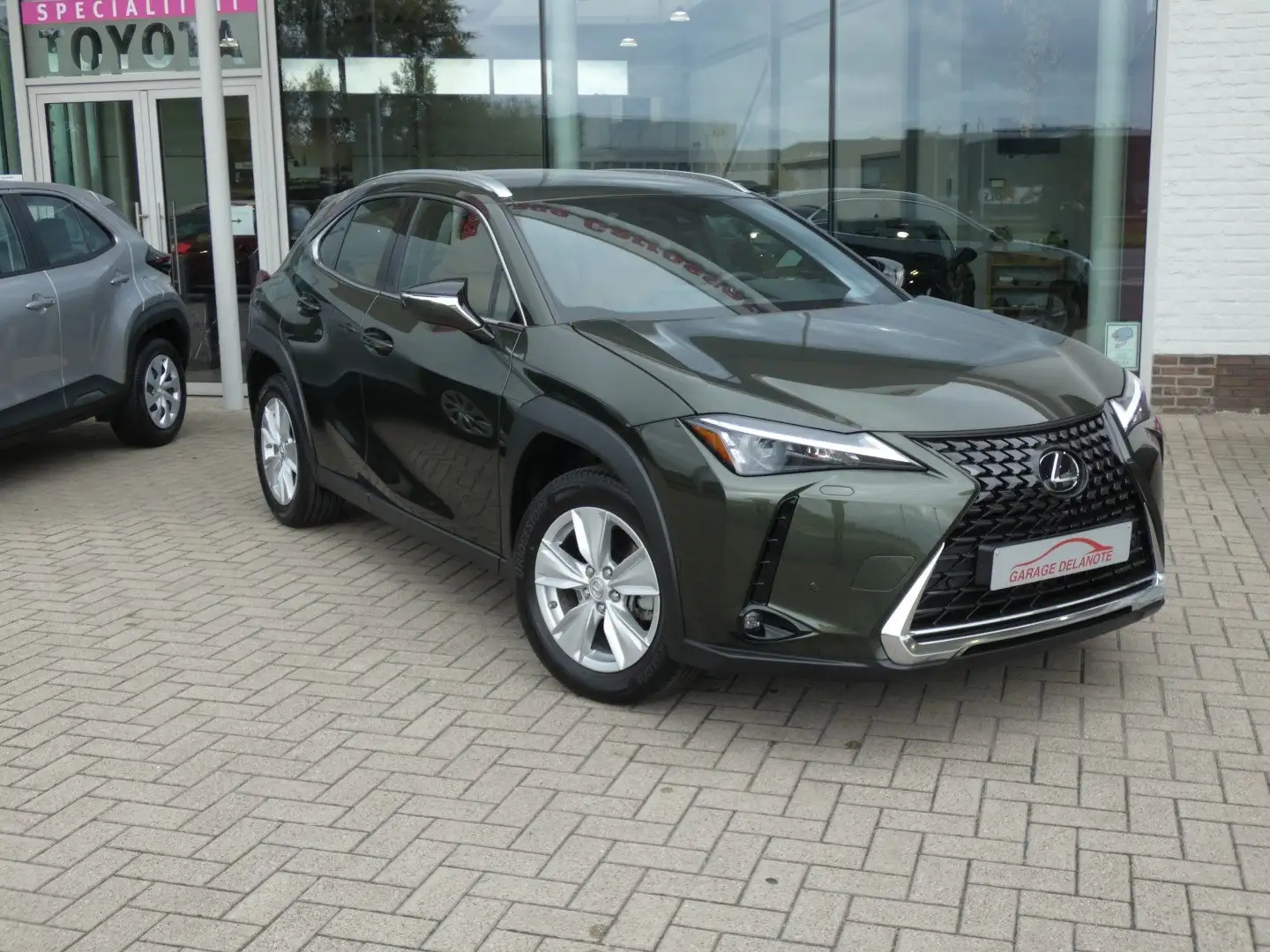 Lexus UX 250h HYBRID +COGNAC LEDER +Zetelverwarming +Dodehoek Groen - 1