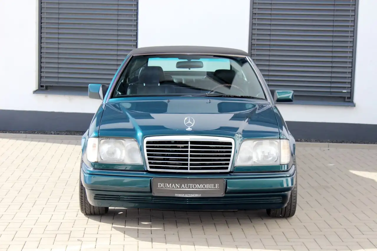 Mercedes-Benz E 220 W124 Sportline Cabriolet AUTO*LEDER*SHZG, foto 3