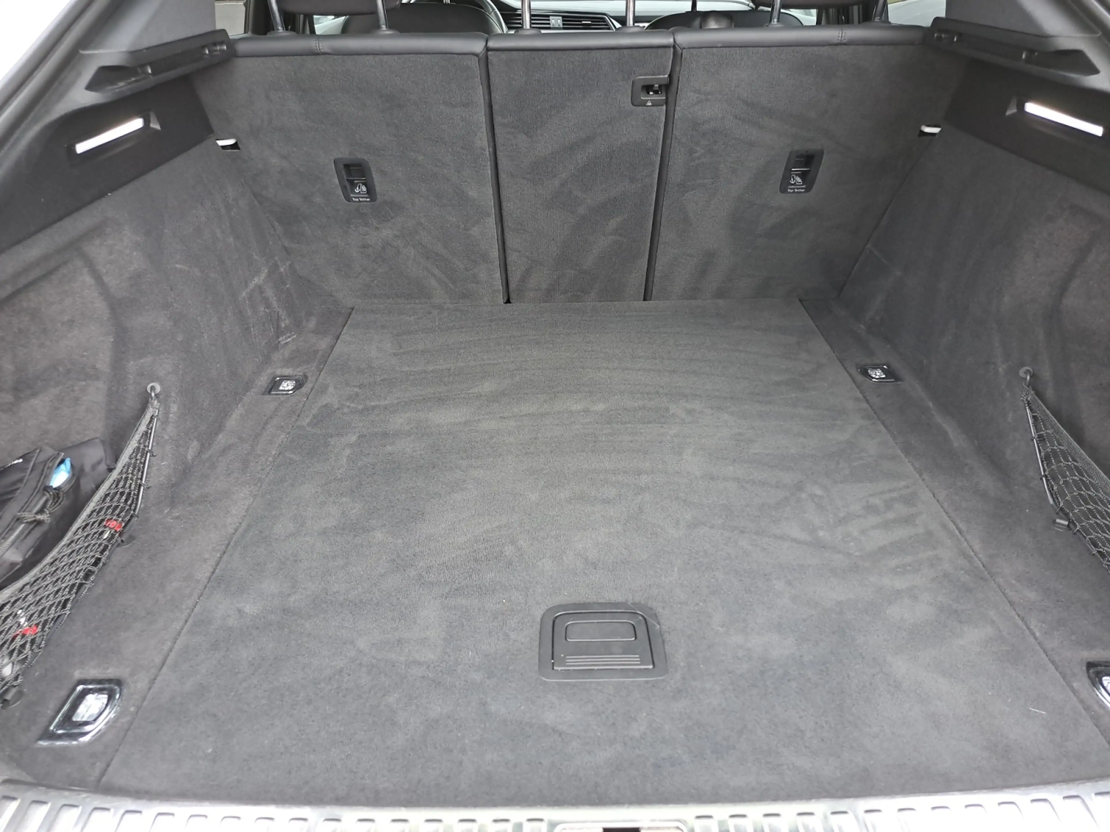 Audi e-tron Sportback 55 quattro S line PANO AHK MMI B&O 21" — photo 11