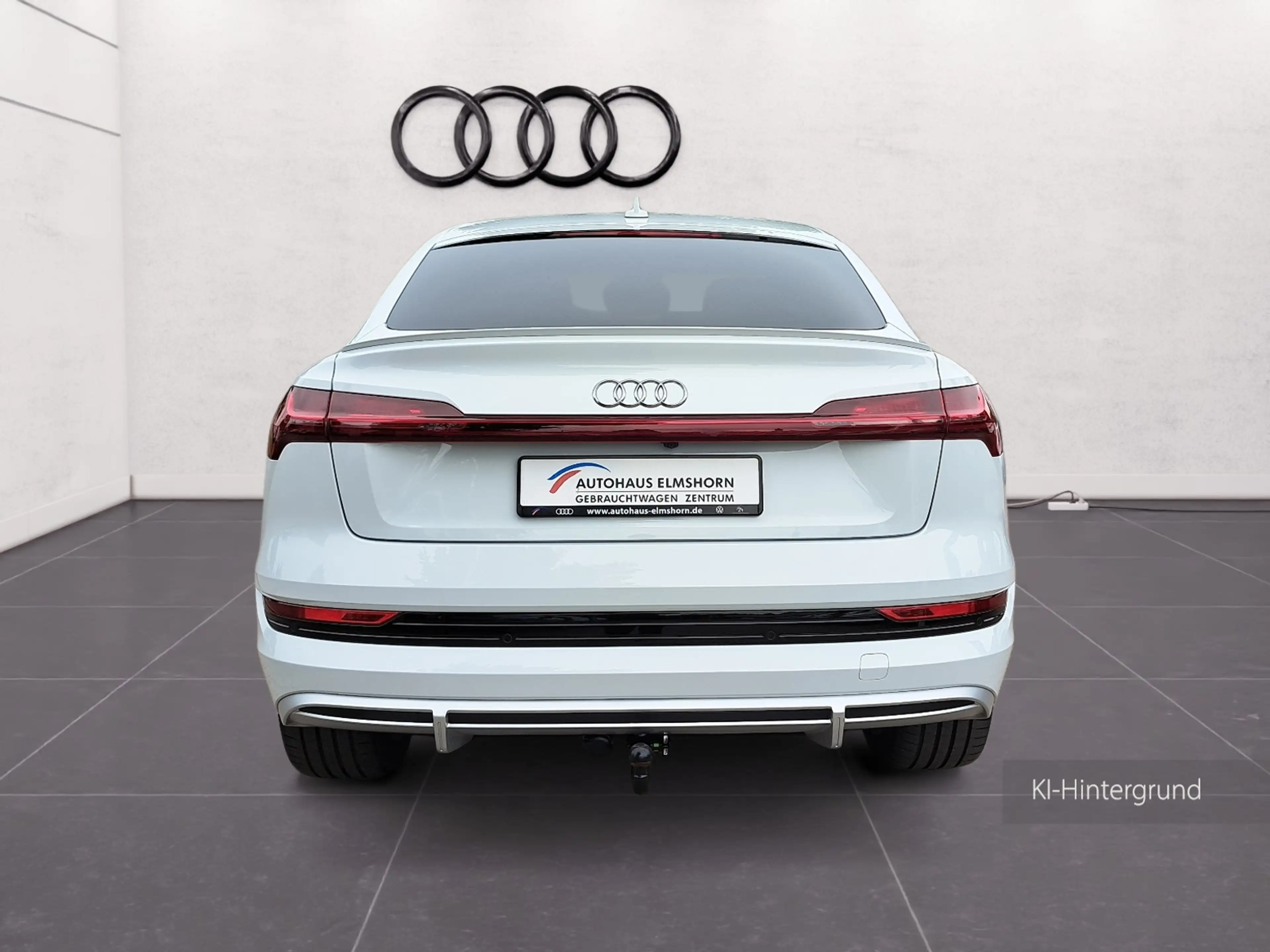 Audi e-tron Sportback 55 quattro S line PANO AHK MMI B&O 21" — photo 8