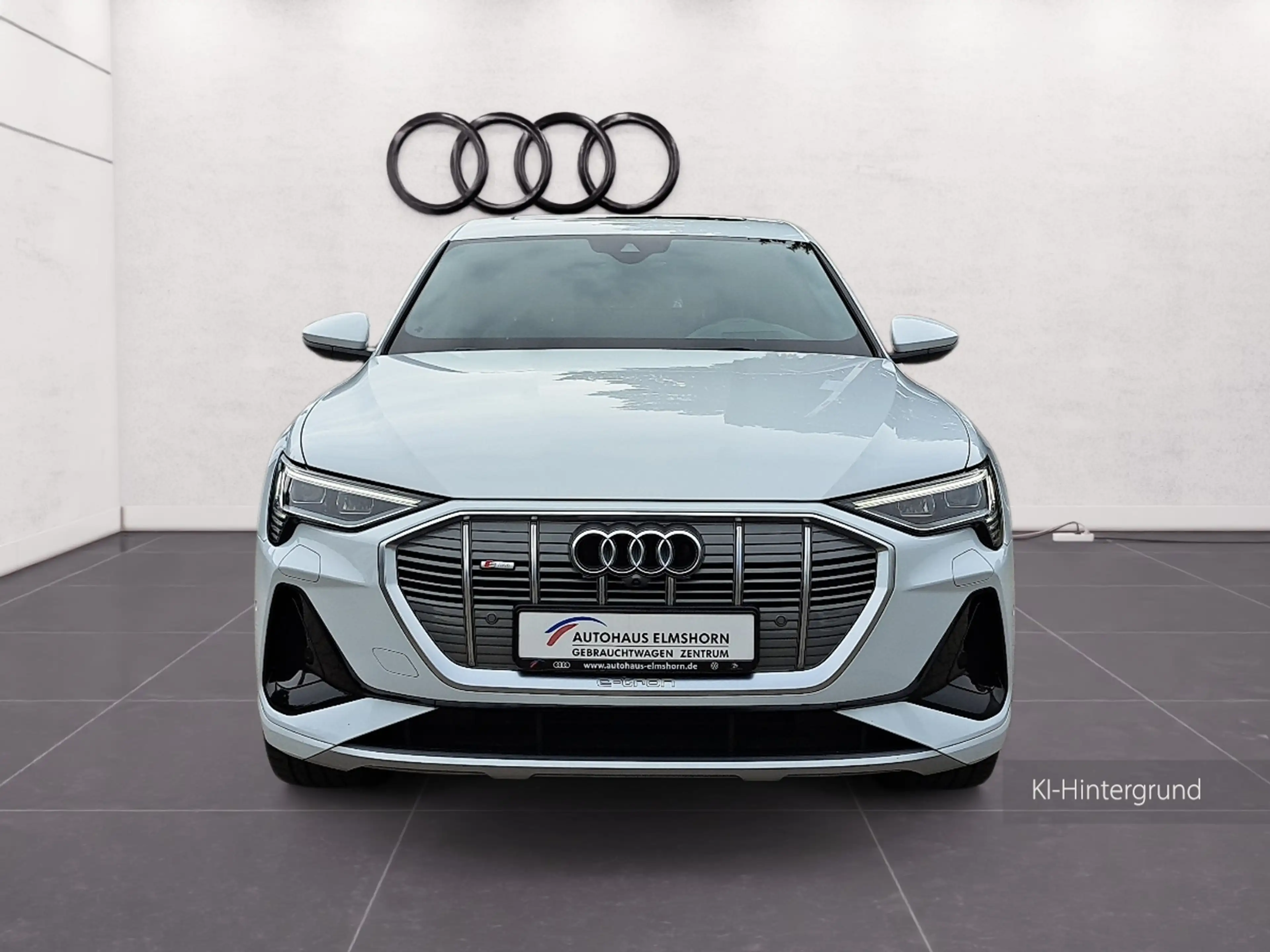 Audi e-tron Sportback 55 quattro S line PANO AHK MMI B&O 21" — photo 3