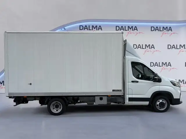 Maxus Deliver 9 view 6