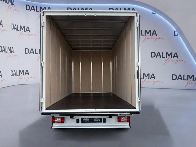 Maxus Deliver 9 view 15