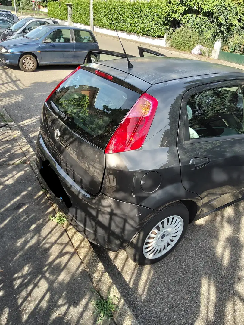 Fiat Grande Punto 5p 1.3 mjt 16v GP 90cv 6m - 2