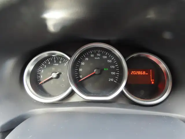 Dacia Sandero view 14