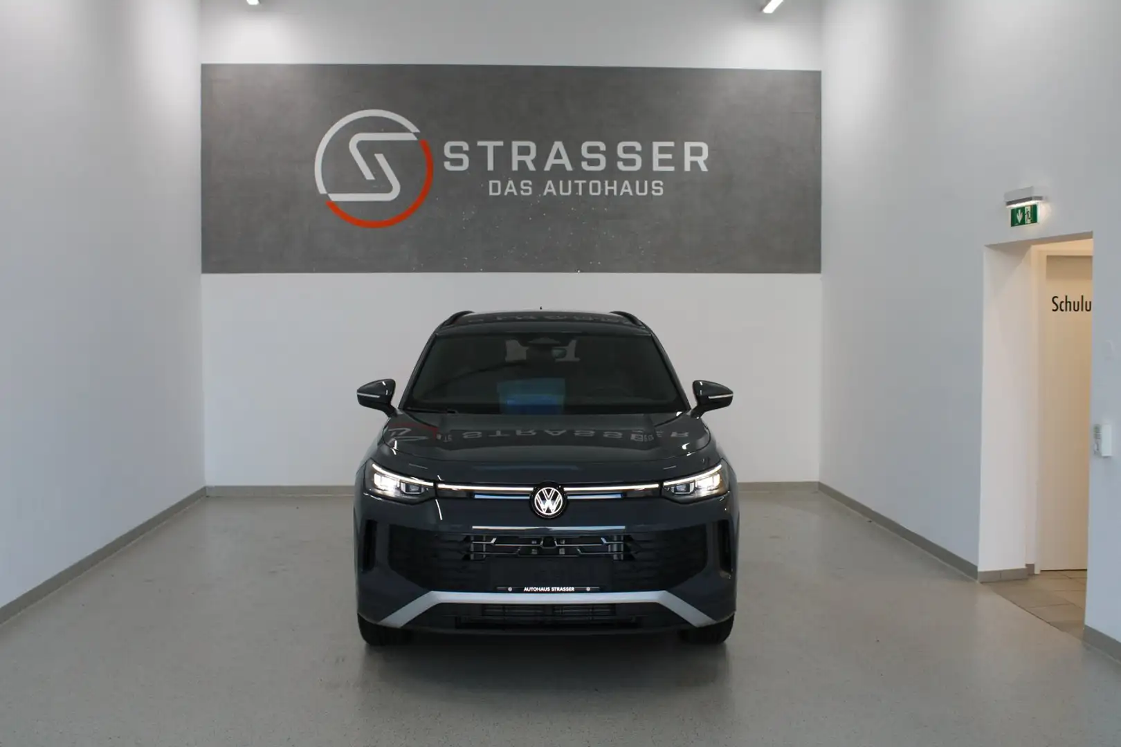 Volkswagen Tayron Friends TDI 4MOTION DSG Grau - 2