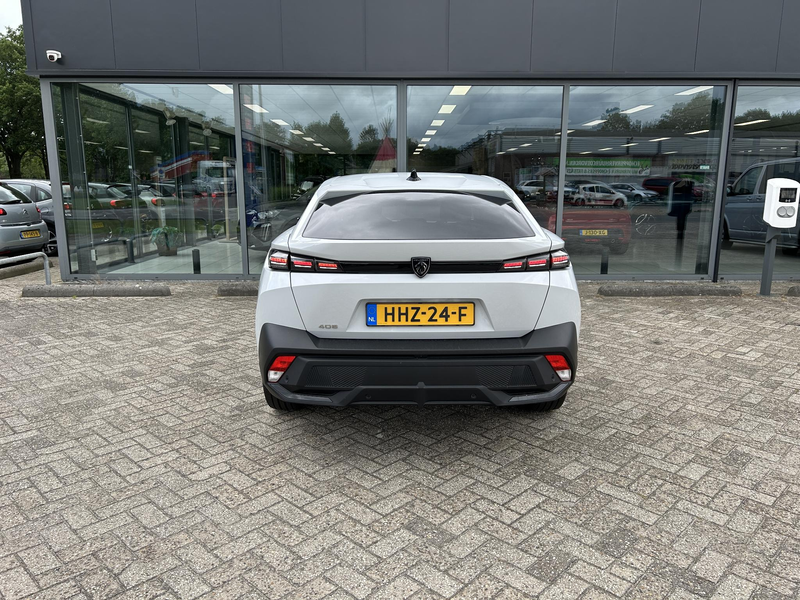 Peugeot 408 1.2 Hybrid 145 e-DCS6 Allure AUTOMAAT — photo 5