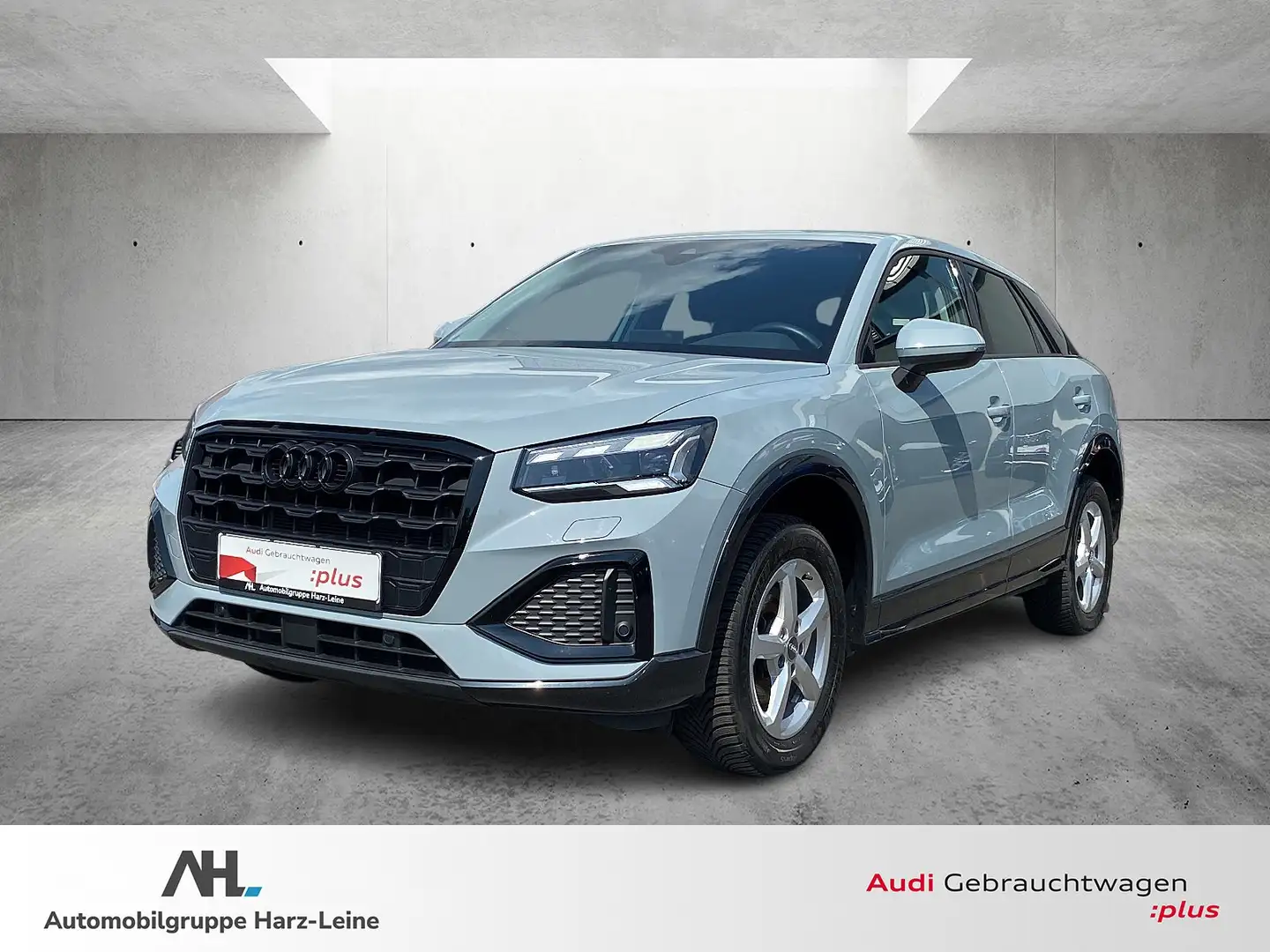Audi Q2 35 TFSI advanced Matrix LED Navi AHK Gris - 1