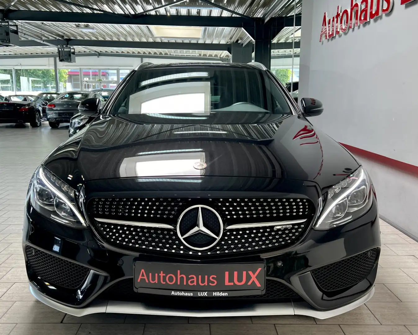 Mercedes-Benz C 43 AMG 4MATIC,LED,KEYLESS,R.KAM,BURMESTER,2HAND Schwarz - 2