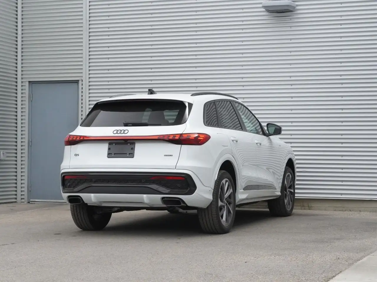 Audi Q5 снимка Audi Q5