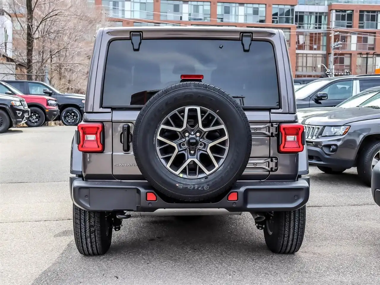 Jeep Wrangler снимка Jeep Wrangler