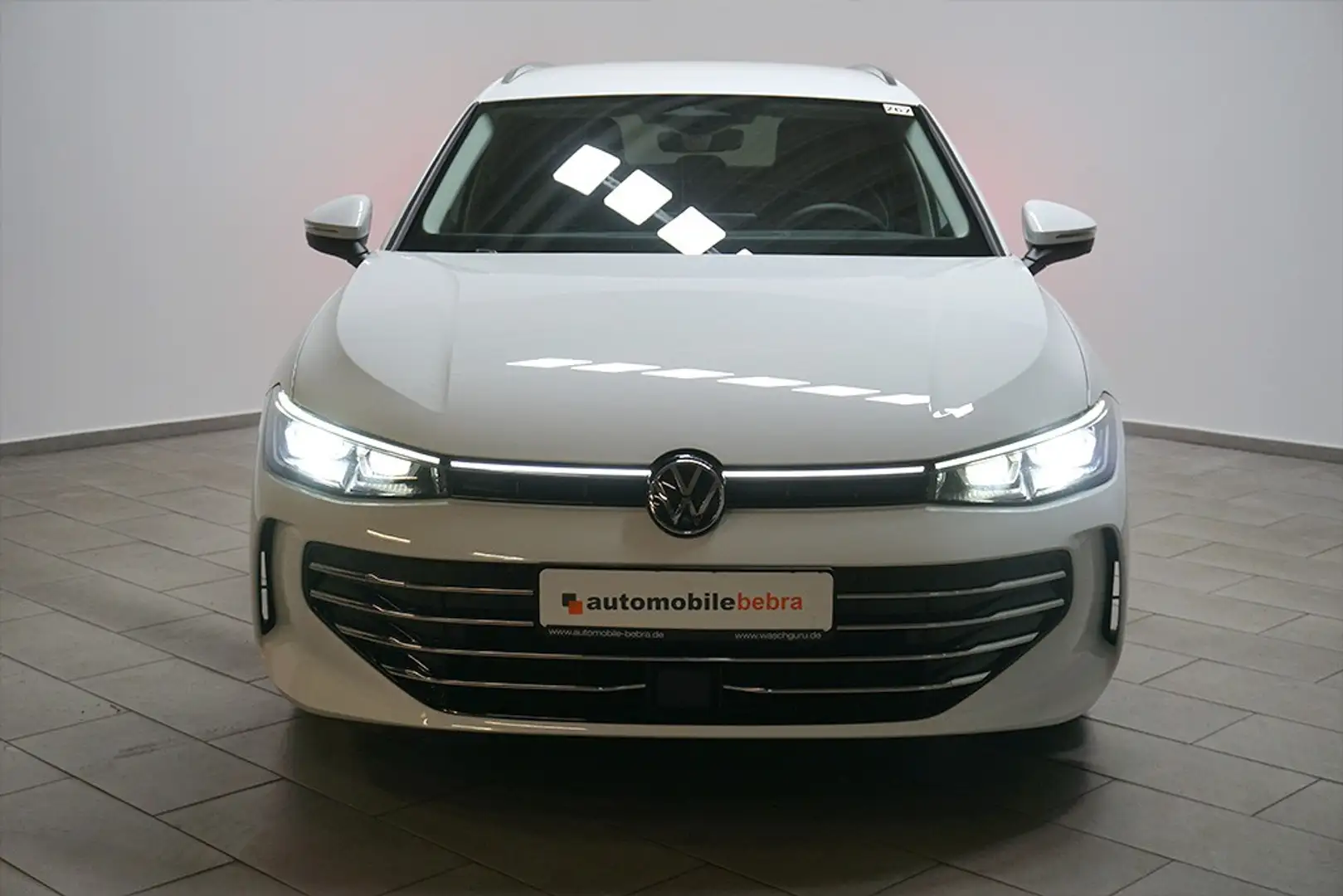 Volkswagen Passat 2.0TDI DSG Elegance Virtual-Navi-AHK-DCC Weiß - 2