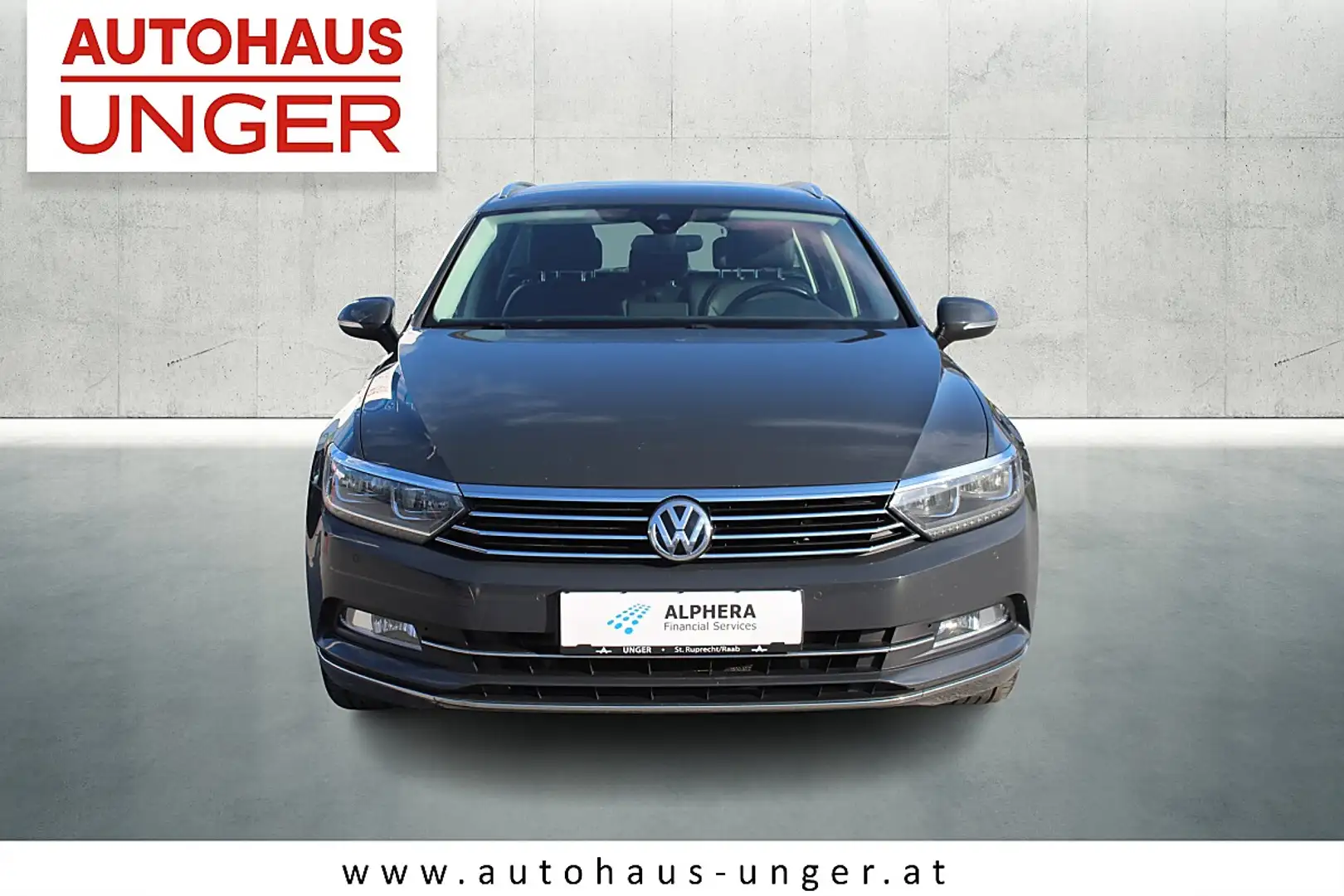 Volkswagen Passat Variant Highline 2,0 TDI SCR Grau - 2