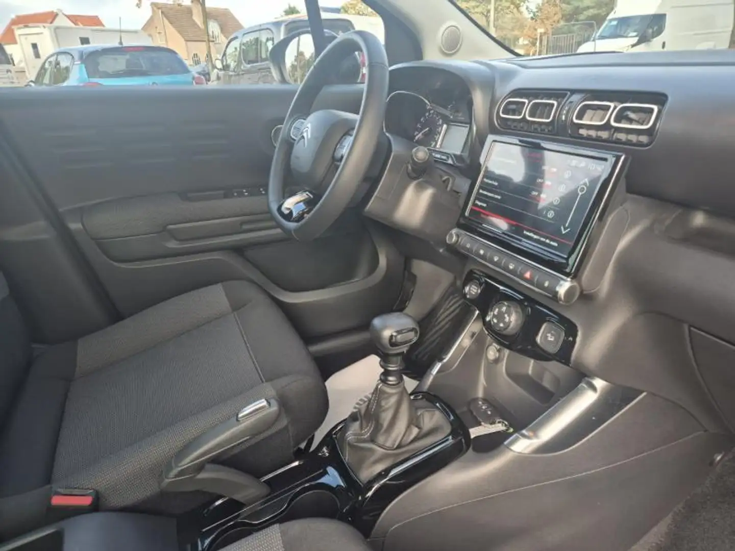 Citroen C3 Aircross NAVI/KEYLESS/LED/GRIPCONTROL PLUS Gris - 2