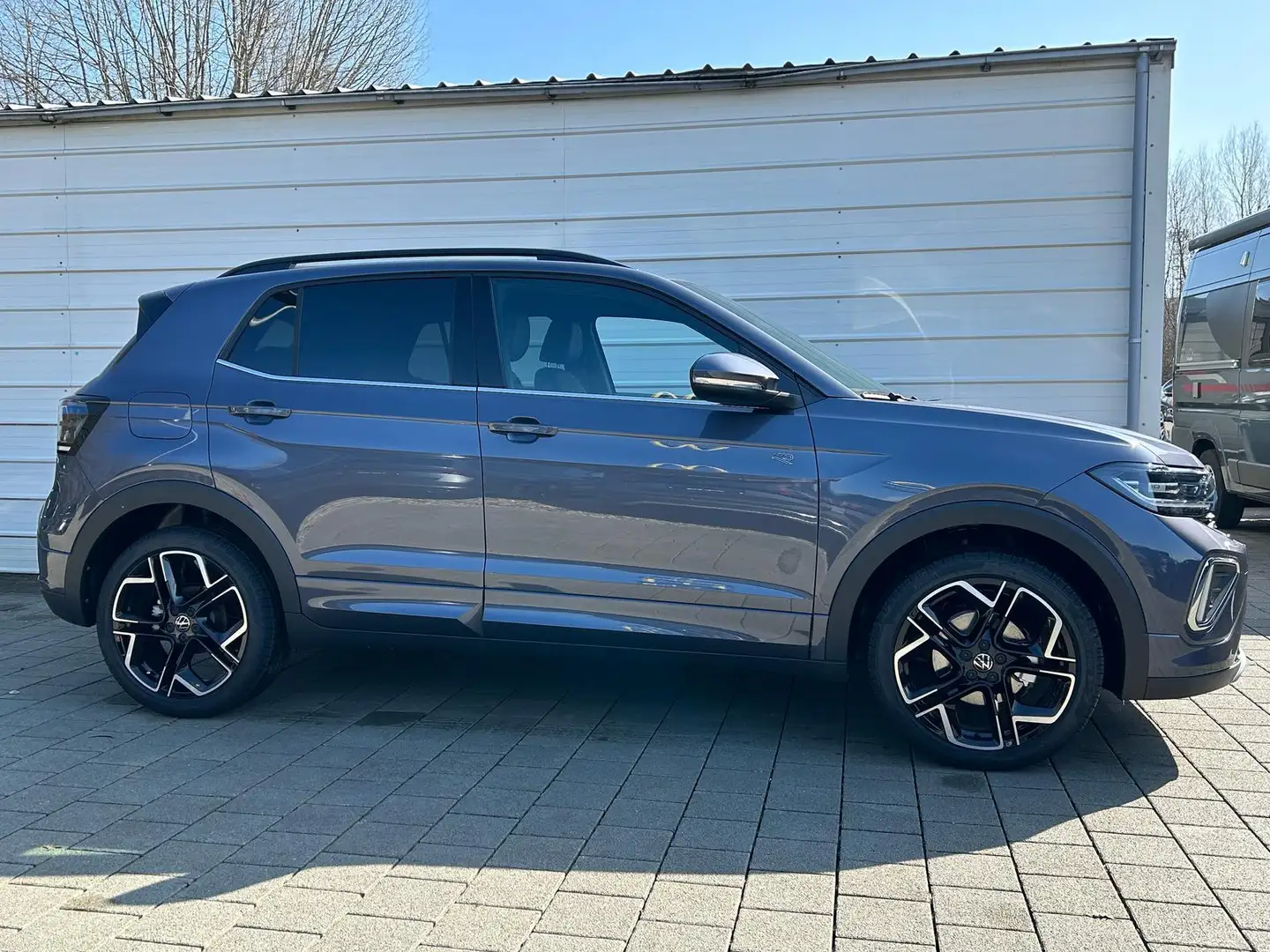 Volkswagen T-Cross R-Line 1.0 TSI DSG AHK*Android Auto*SHZ*Matrix-... Grau - 2