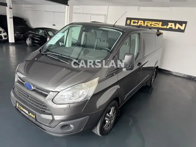 Ford Transit Custom view 4