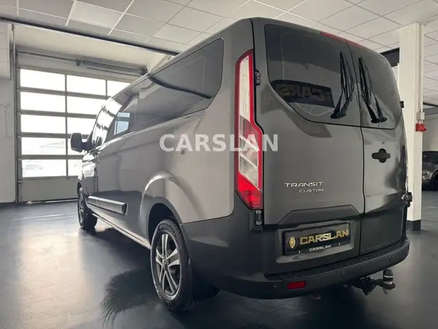 Ford Transit Custom view 13