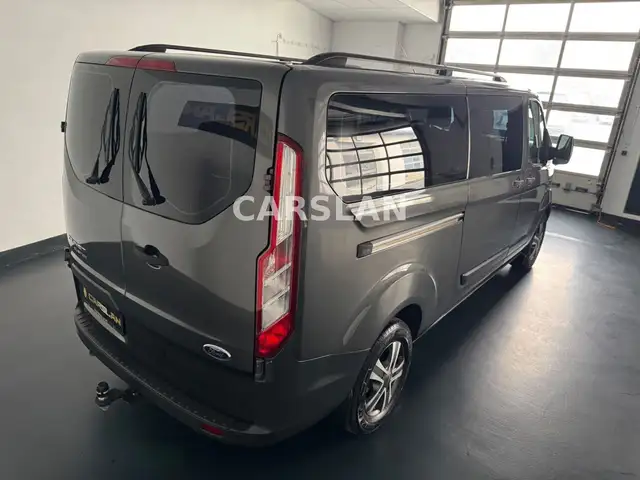 Ford Transit Custom view 15