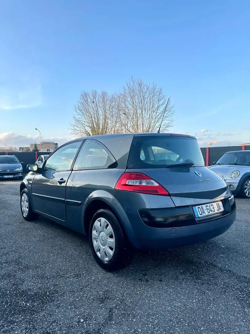 Renault Megane Mégane II 1.4 16V Authentique - 2