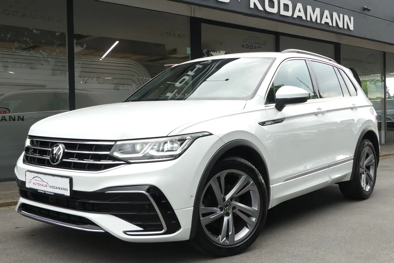 Volkswagen Tiguan R-Line 2.0TDI*CAM*Virtual*ACC*Matrix LED Blanco - 1
