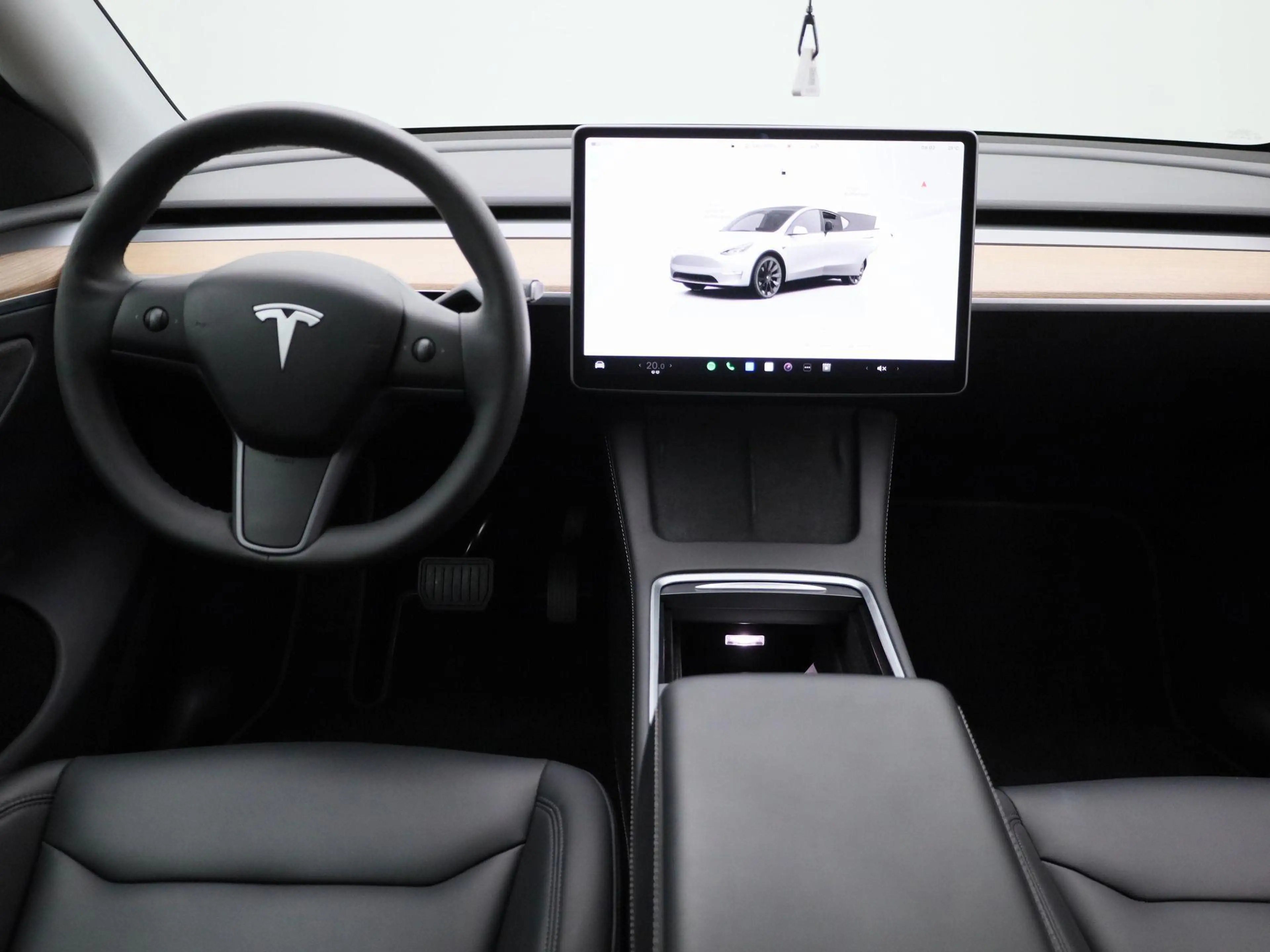 Tesla Model Y Long Range AWD 75 kWh | AFNEEMBARE TREKHAAK | PANO — photo 7