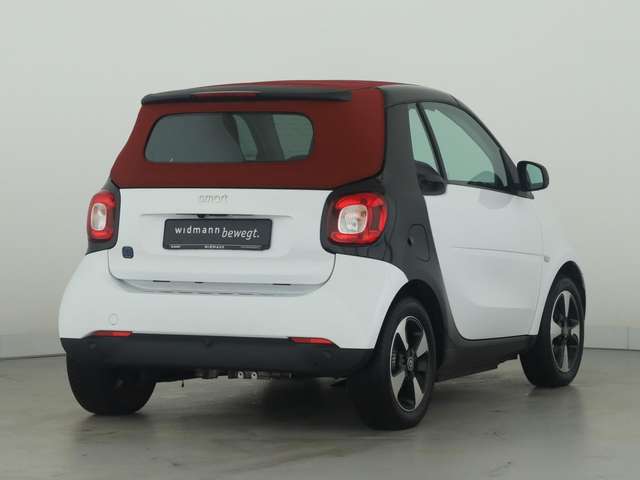smart forTwo EQ cabrio passion*22 kW-Bordlader*Premium