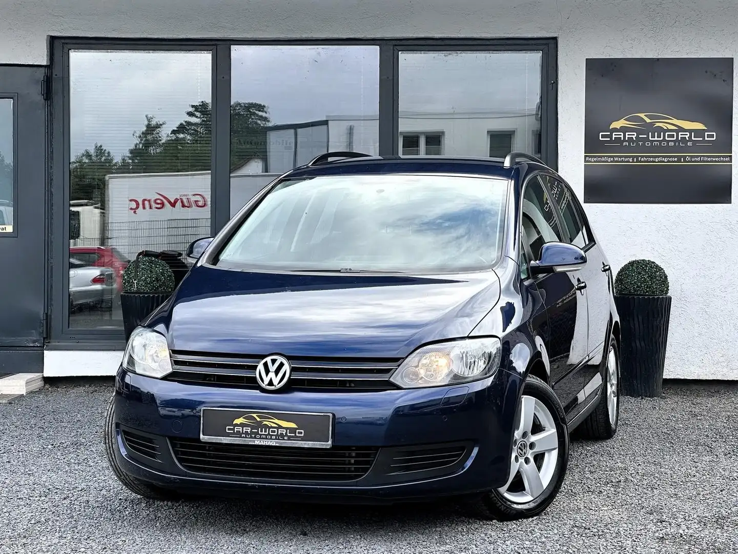 Volkswagen Golf Plus VI SHZ NAVI Automatik Garantie Scheckh Blauw - 1