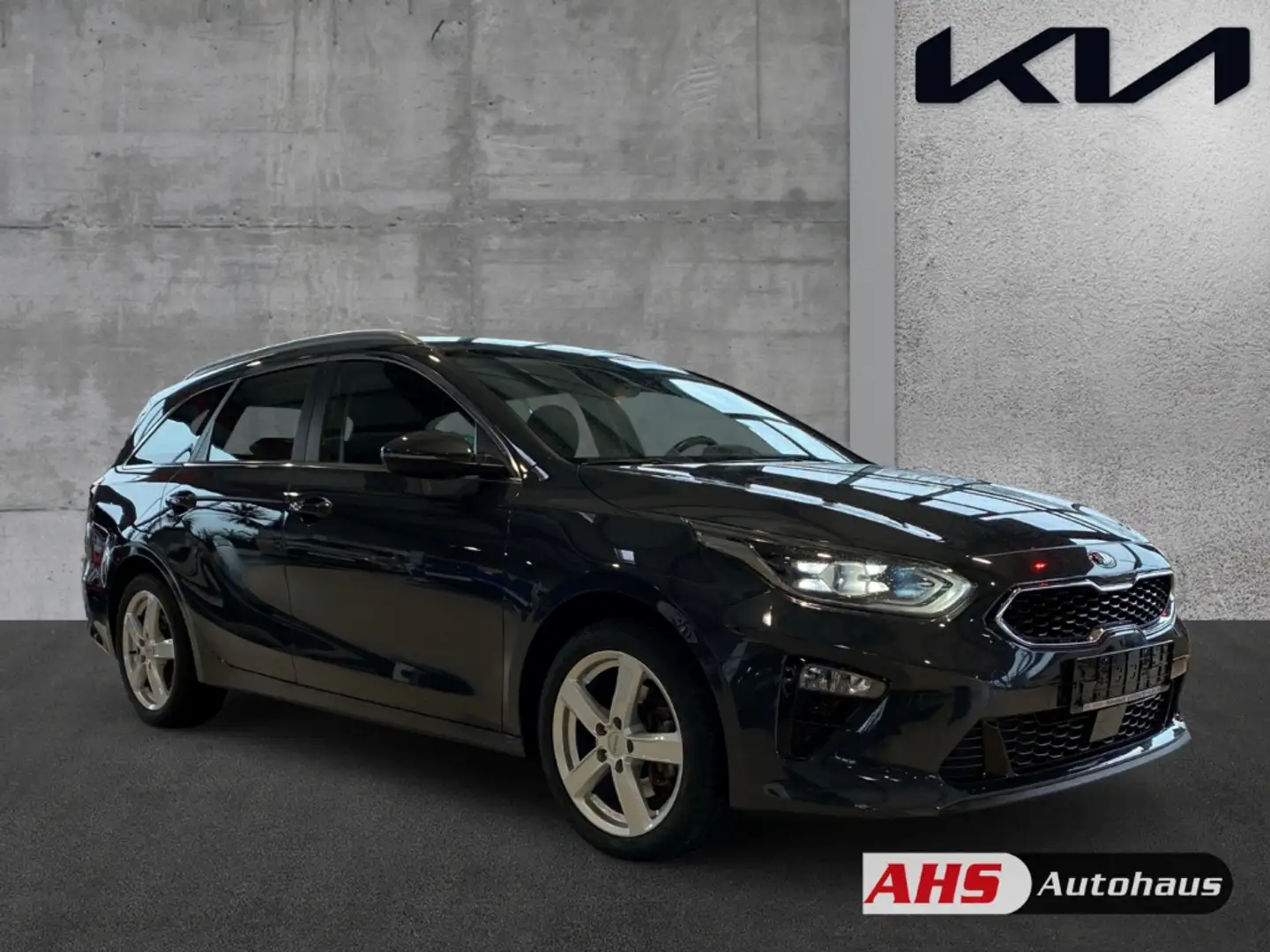 Kia Ceed SW / cee'd SW Sportswagon Spirit 1.6 CRDi DCT AHK LED Navi Keyle Szürke - 2