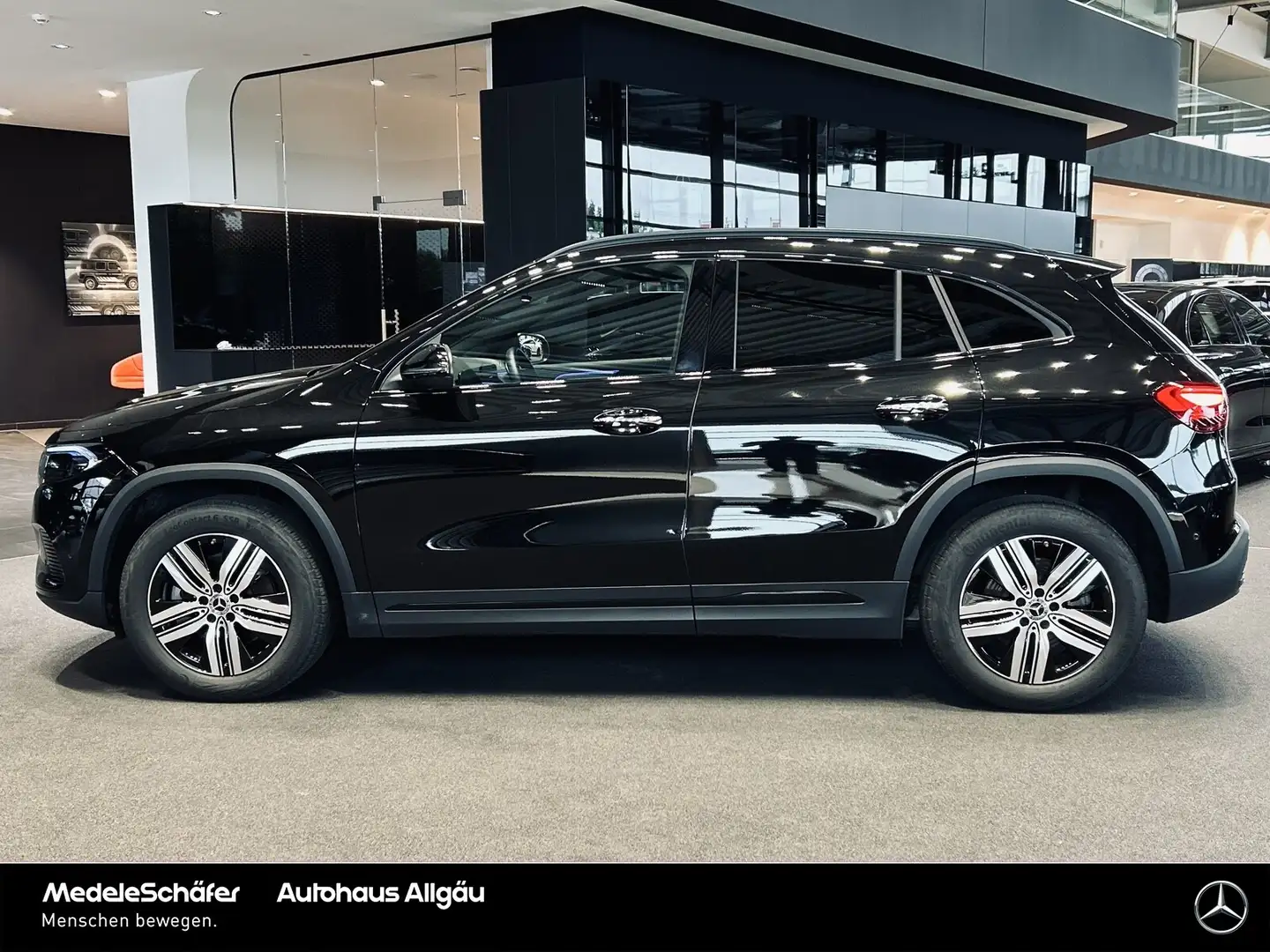 Mercedes-Benz EQA 250 EQA 250 Night 18" KeylessGO LED "neues Modell" Tel Negro - 2