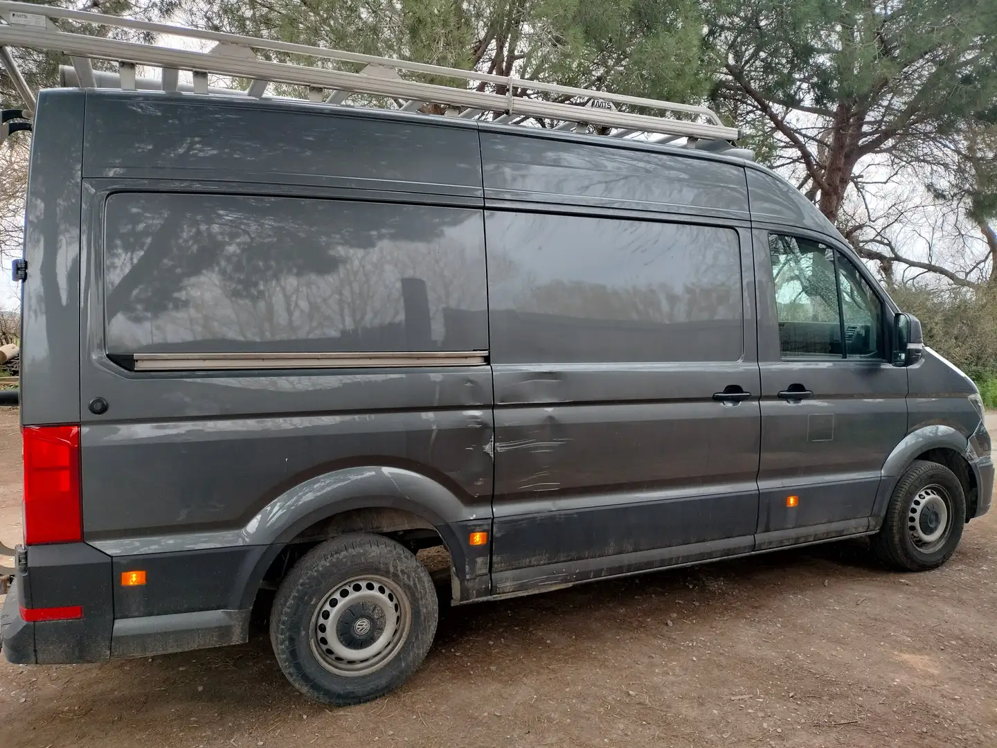 Volkswagen Crafter Gris - 2