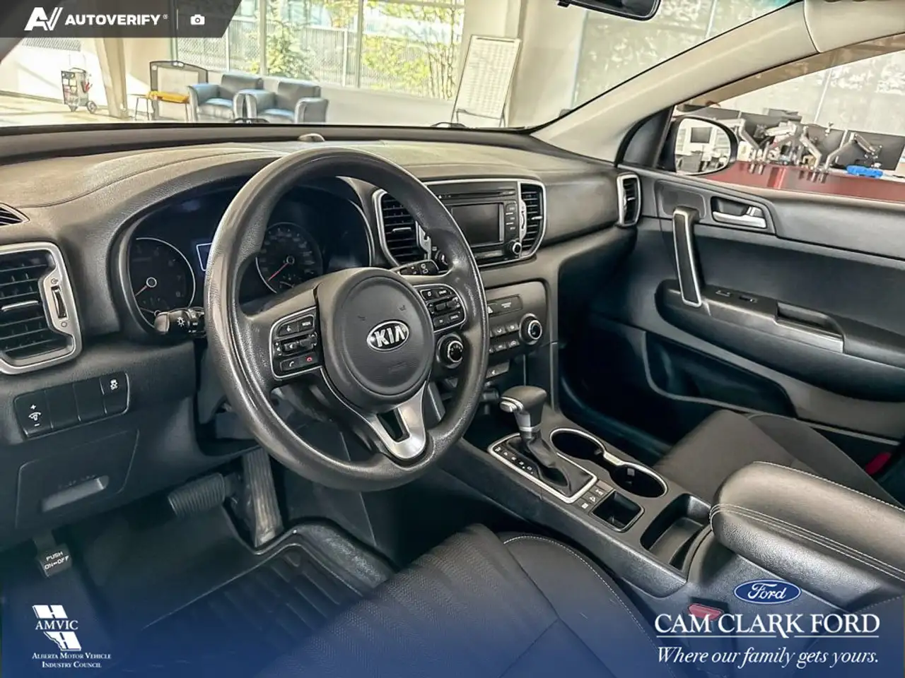 Kia Sportage снимка Kia Sportage