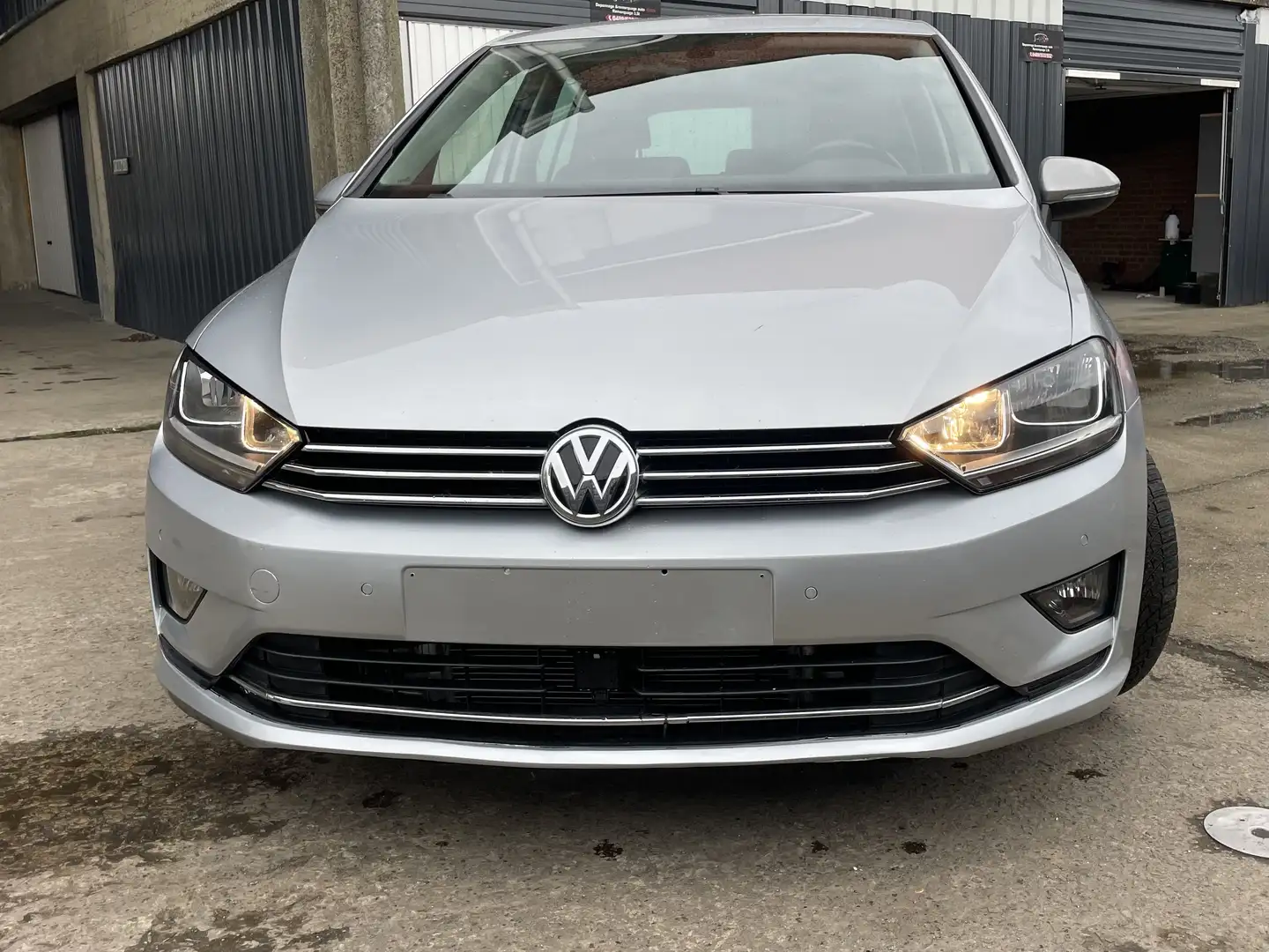 Volkswagen Golf Sportsvan 1.2 TSI 85 BMT Trendline Argent - 1