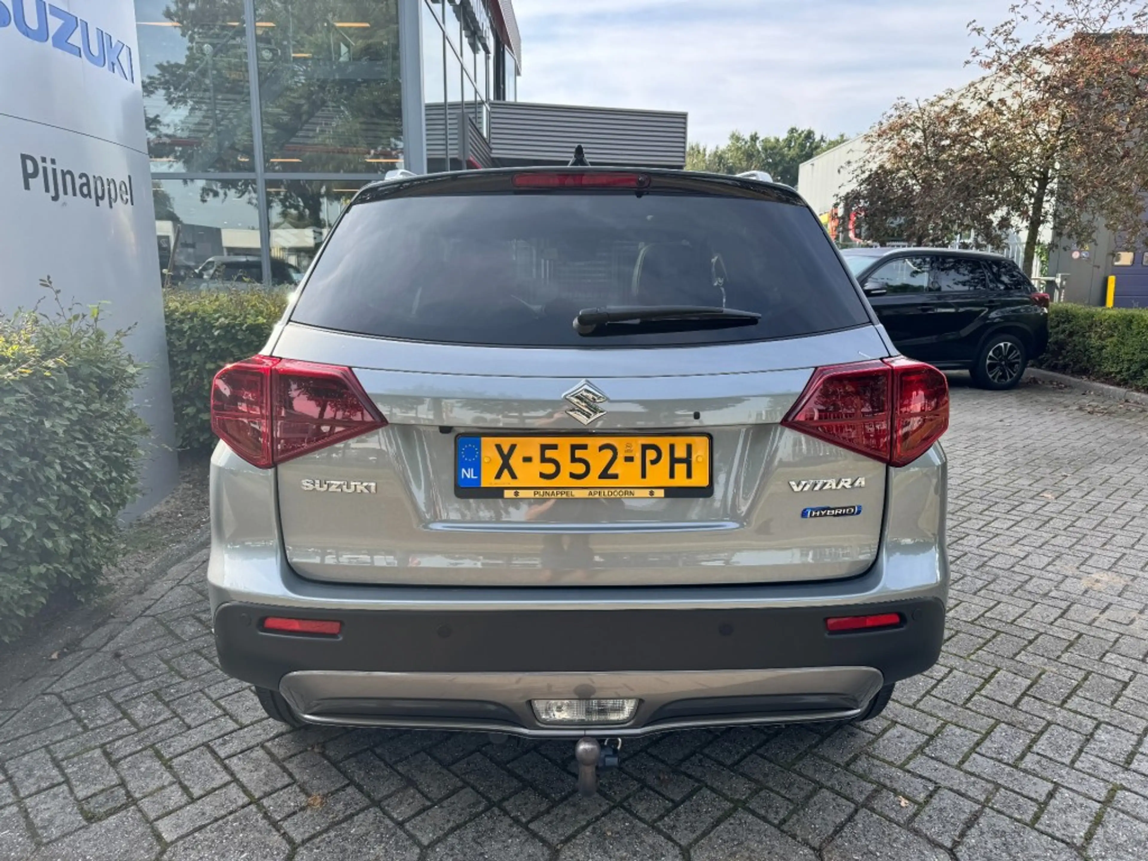 Suzuki Vitara 1.5 Style Hybrid AUTOMAAT Pano-dak / Trekhaak afne — photo 8