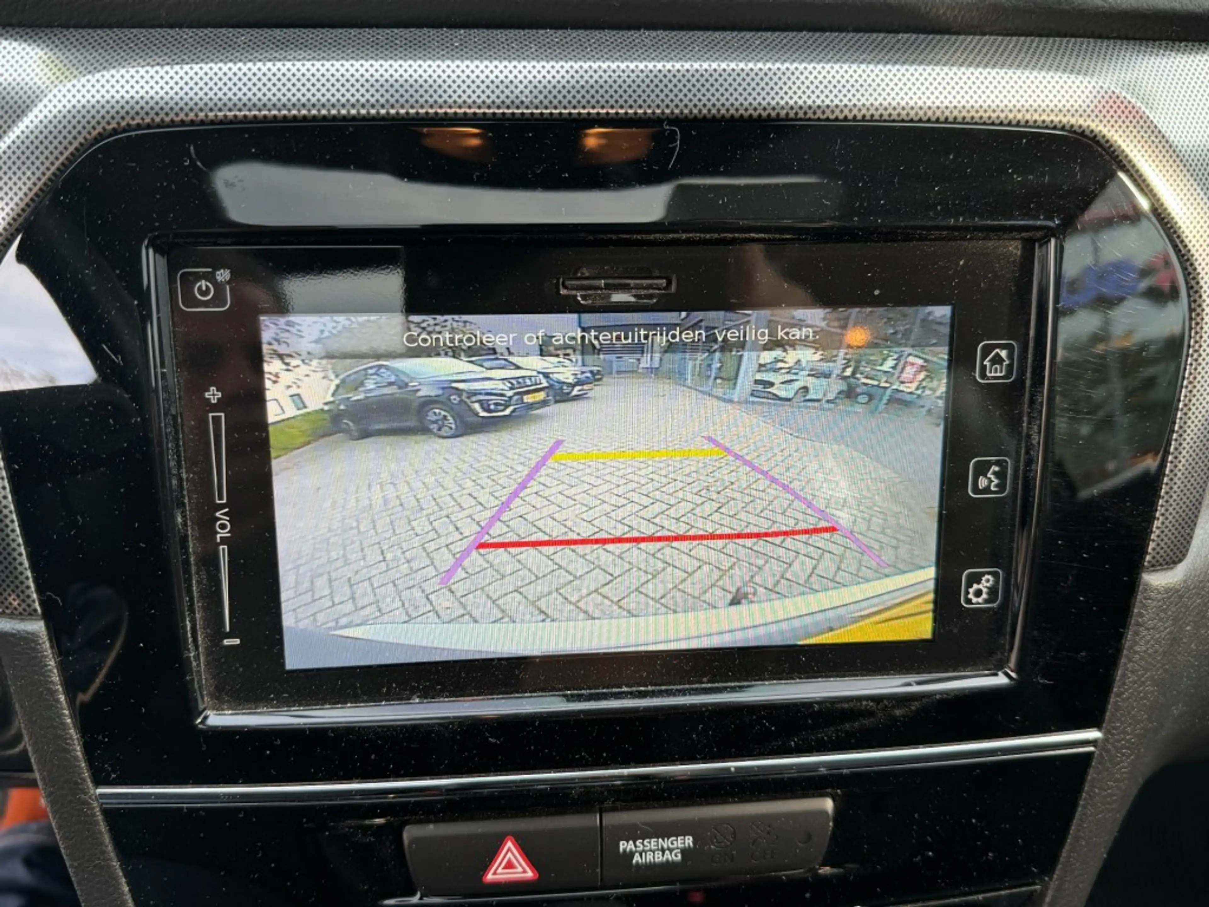 Suzuki Vitara 1.5 Style Hybrid AUTOMAAT Pano-dak / Trekhaak afne — photo 31
