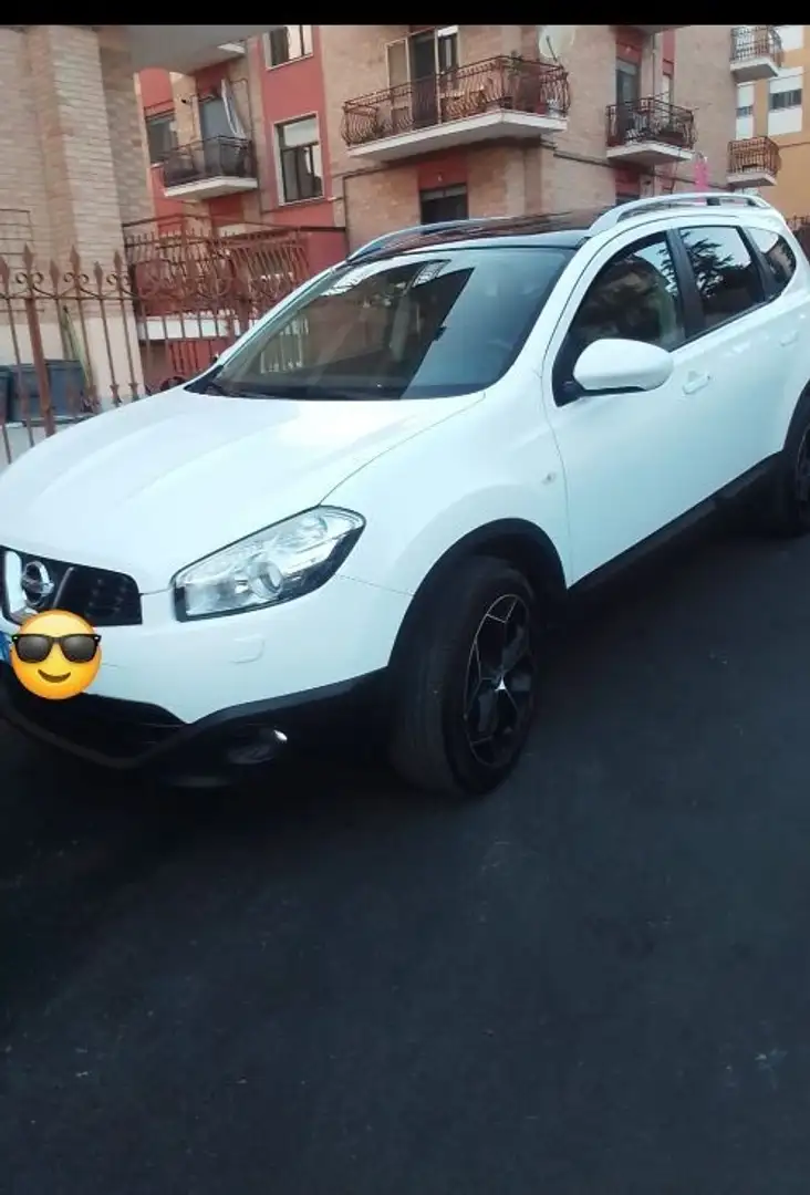 Nissan Qashqai+2 2.0 dci 4x4 allestimento tekna Bianco - 1