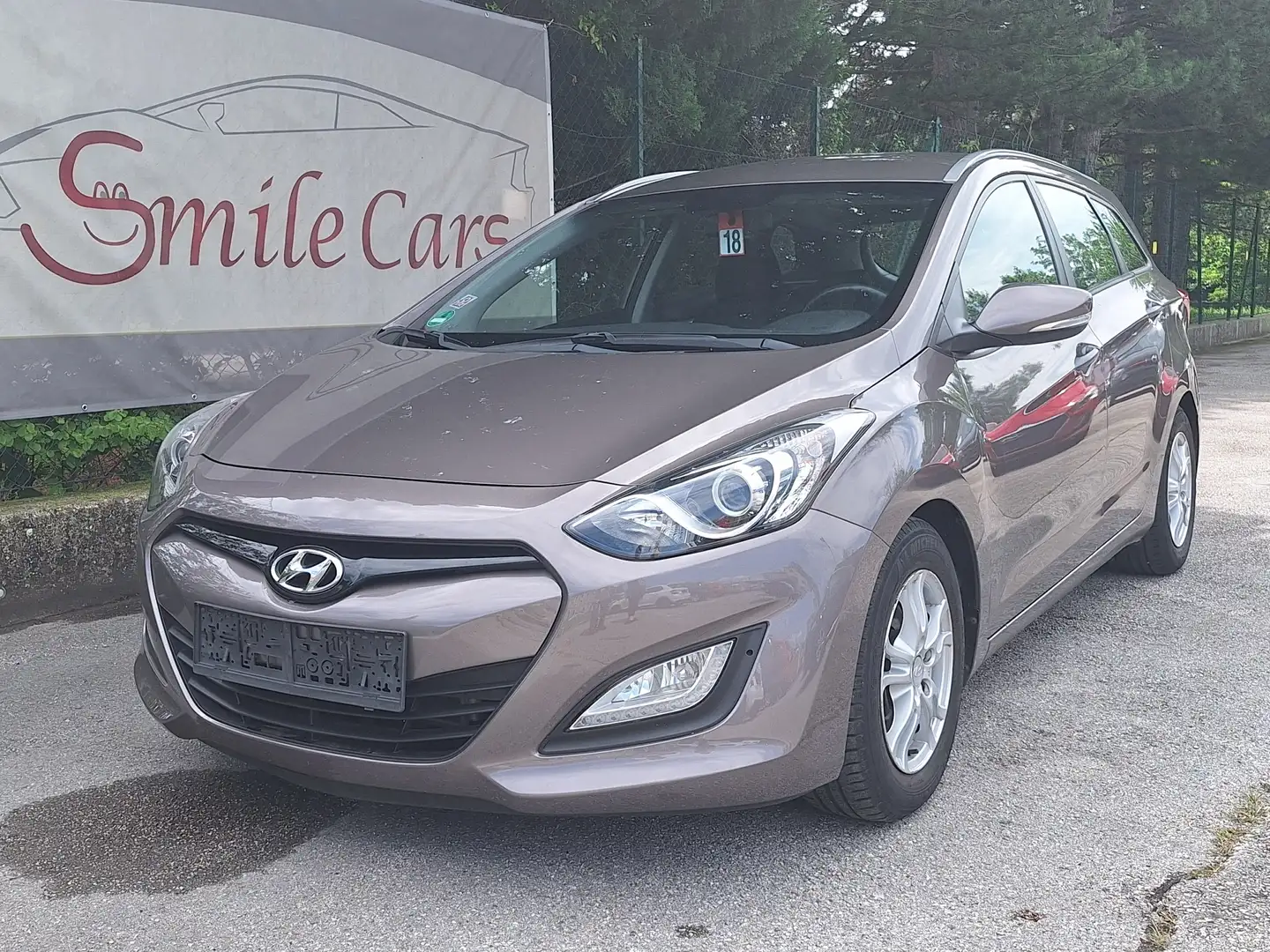 Hyundai i30 Classic Braun - 1