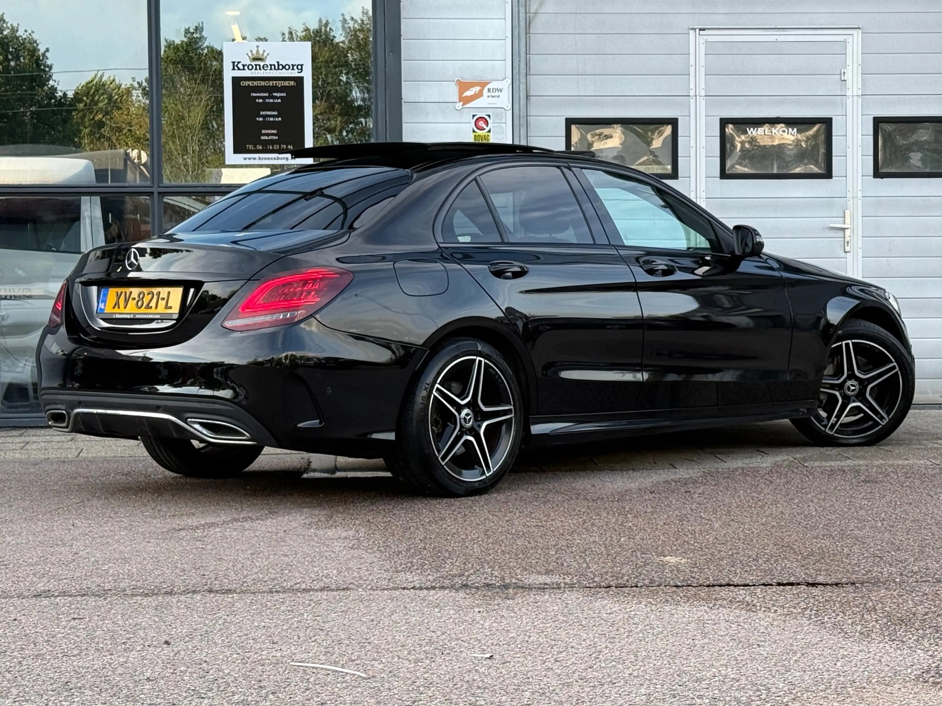 Mercedes-Benz C 180 Business Solution AMG| PANO| NAP| — photo 2
