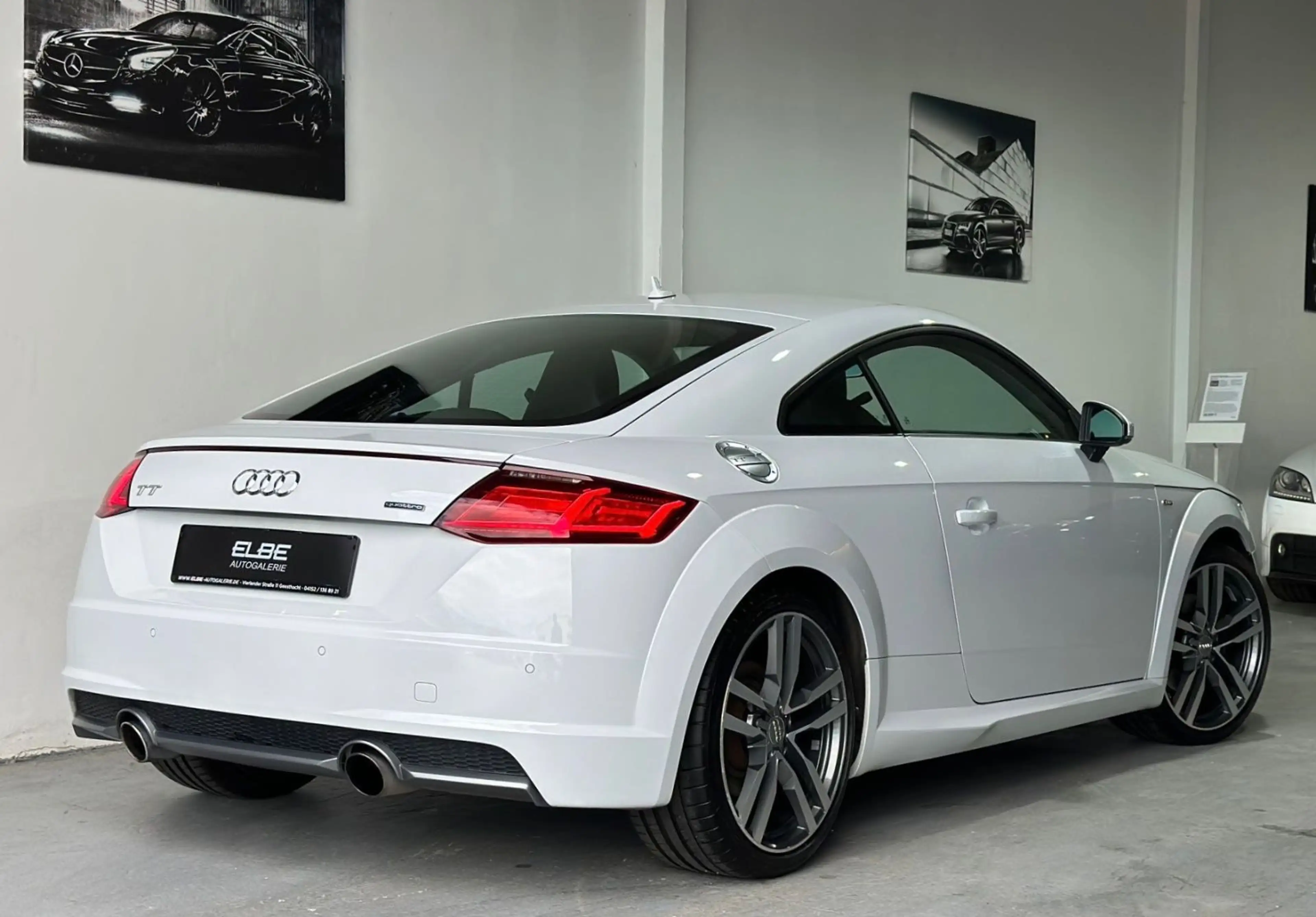 Audi TT Coupe 2.0 TFSI quattro S Line Sport Voll-Serv — photo 6