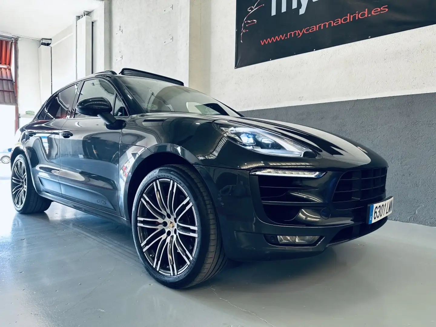 Porsche Macan GTS Aut. Zwart - 1