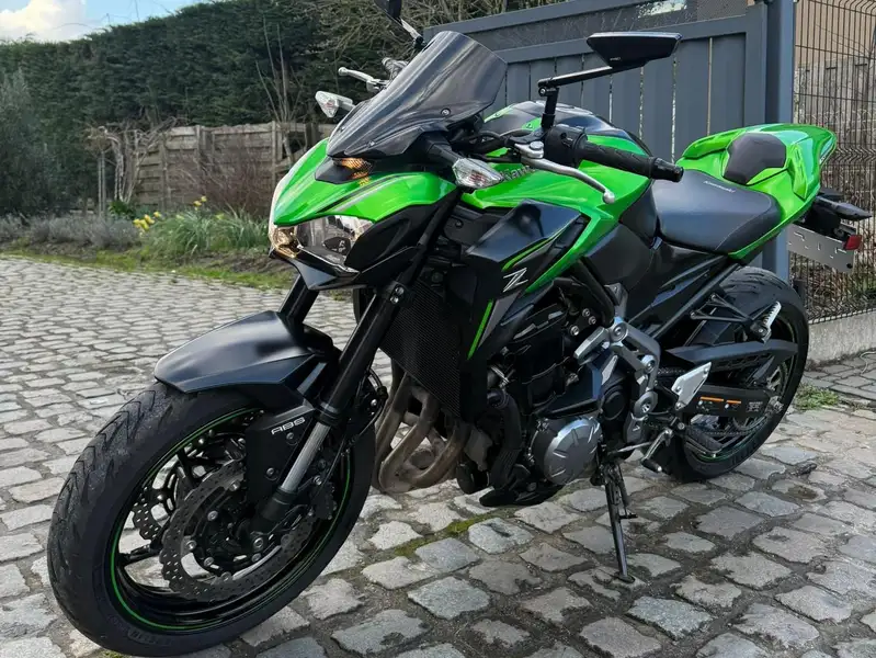 Kawasaki Z 900 - foto 8