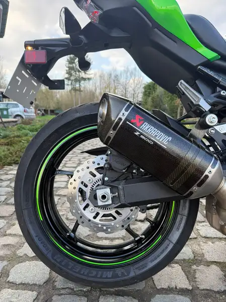 Kawasaki Z 900 - foto 3
