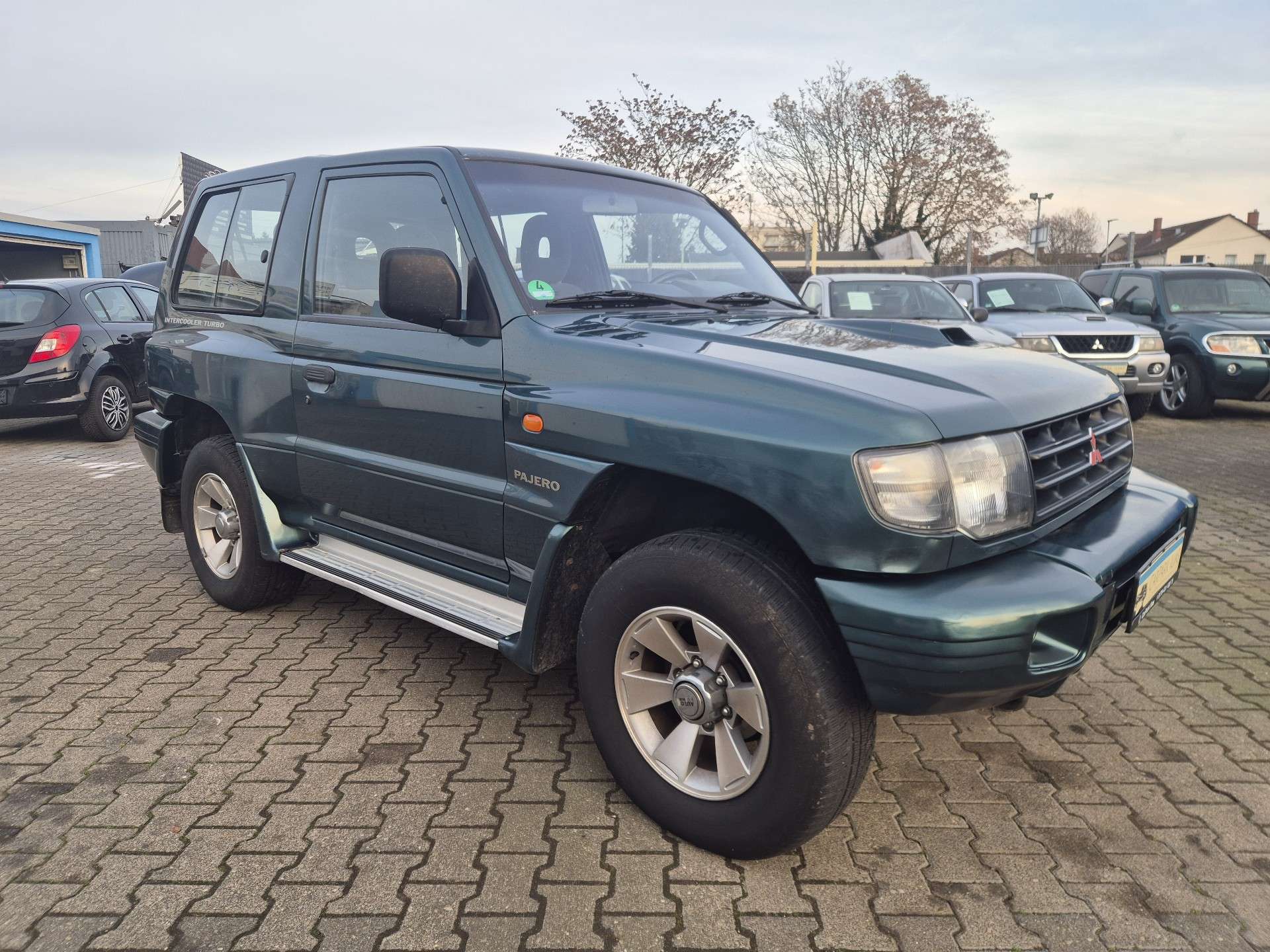 Second hand Mitsubishi Pajero 