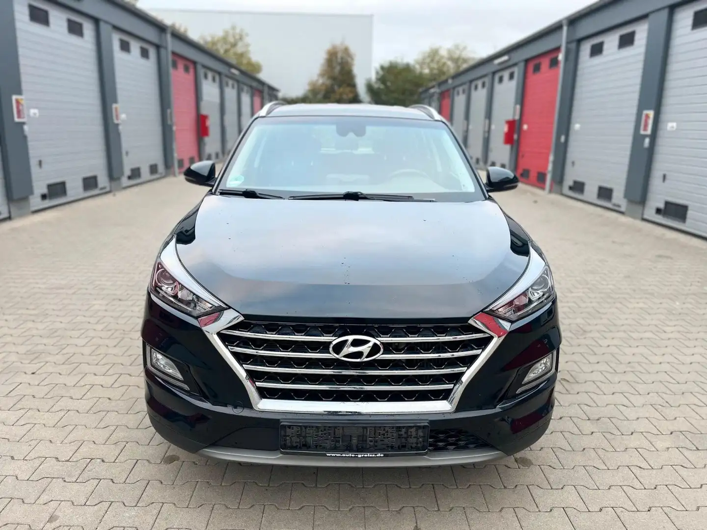 Hyundai TUCSON 4WD 1Hand 136Ps Ahk Autom. Facelift Schwarz - 1