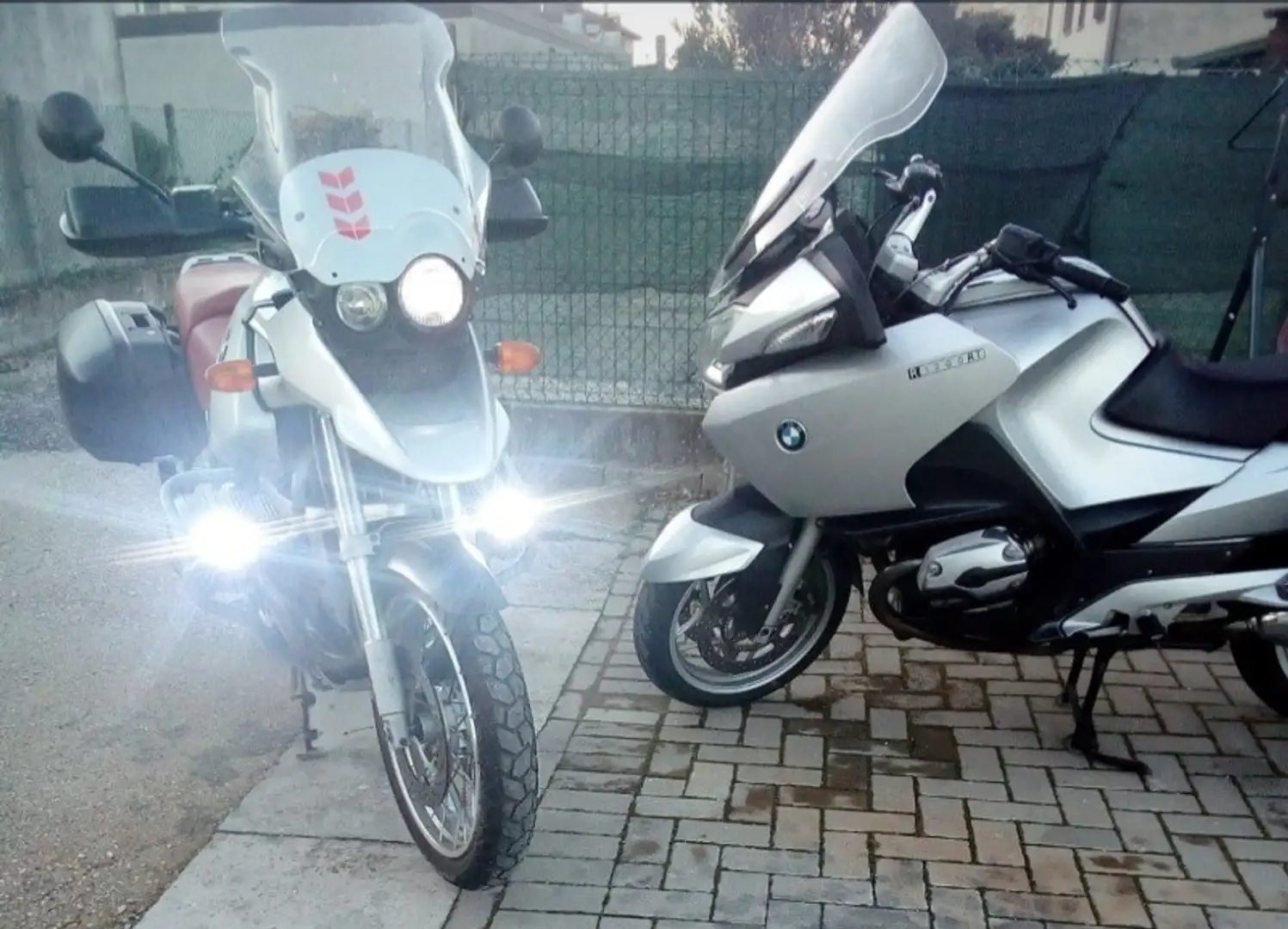 BMW R 1150 GS Srebrny - 1