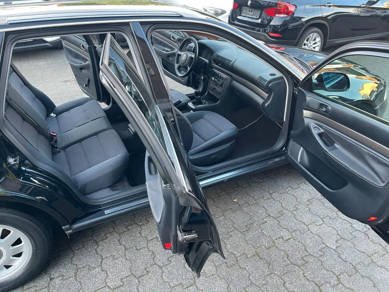 Audi A4 1.8 Avant, foto 3