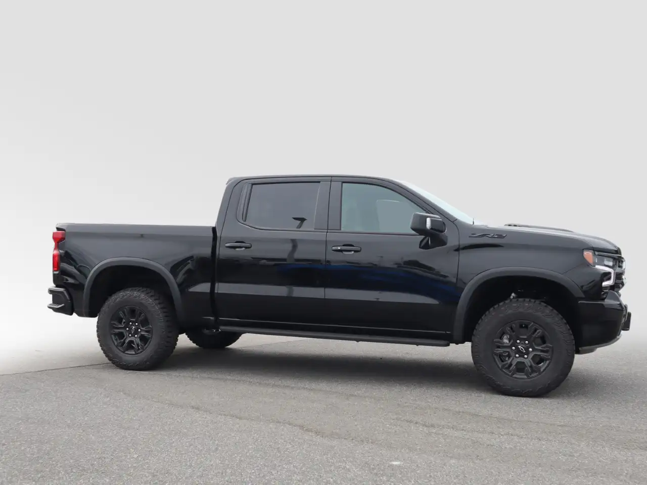 Chevrolet Silverado 1500 снимка Chevrolet Silverado 1500
